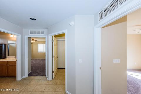 7192 E Bloomtree Ln, Tucson, AZ 85756 photo 18