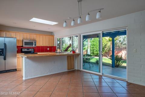 2323 E Mitchell St, Tucson, AZ 85719 photo 4