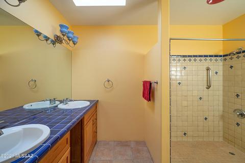 2323 E Mitchell St, Tucson, AZ 85719 photo 15