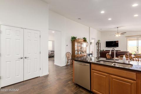 11440 E Desert Raptor Loop, Tucson, AZ 85747 photo 4
