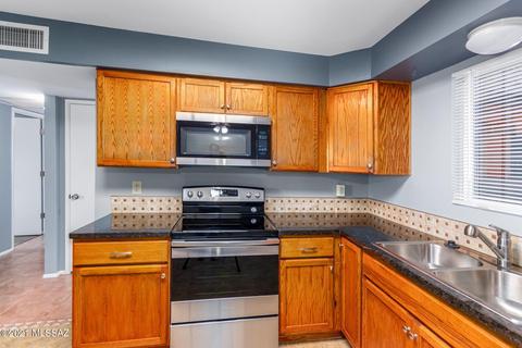 6601 E Hawk Dr, Tucson, AZ 85730 photo 9
