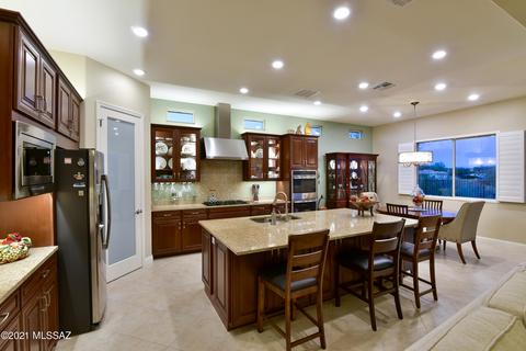 12978 N Eagles Summit Dr, Oro Valley, AZ 85755 photo 9