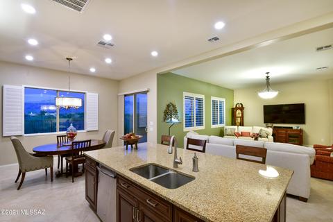 12978 N Eagles Summit Dr, Oro Valley, AZ 85755 photo 10