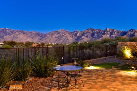 12978 N Eagles Summit Dr, Oro Valley, AZ 85755 photo 2