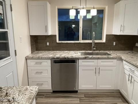 5507 E 4th St, Tucson, AZ 85711 photo 4