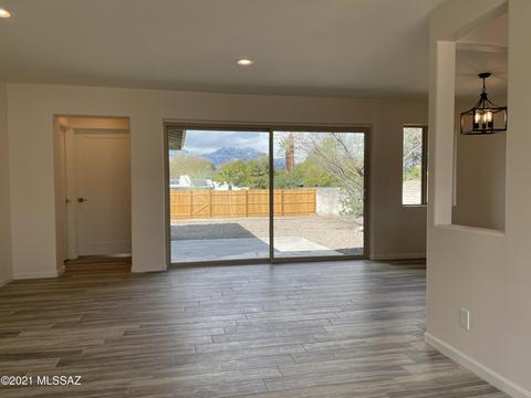 5507 E 4th St, Tucson, AZ 85711 photo 9