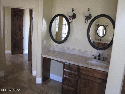 8541 S Triangle O Ranch Ln, Vail, AZ 85641 photo 10