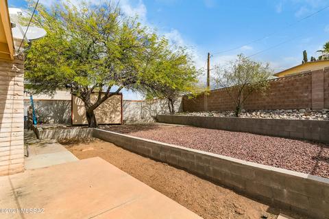 8236 E 3rd Pl, Tucson, AZ 85710 photo 28