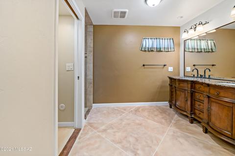 860 S Langley Ave, Tucson, AZ 85710 photo 3