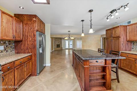 860 S Langley Ave, Tucson, AZ 85710 photo 17