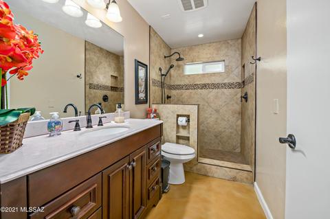 860 S Langley Ave, Tucson, AZ 85710 photo 8