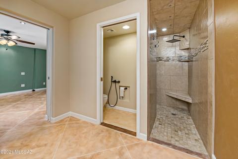 860 S Langley Ave, Tucson, AZ 85710 photo 4