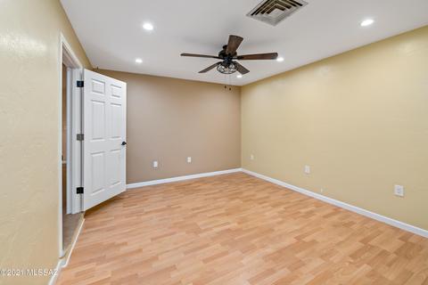 860 S Langley Ave, Tucson, AZ 85710 photo 12