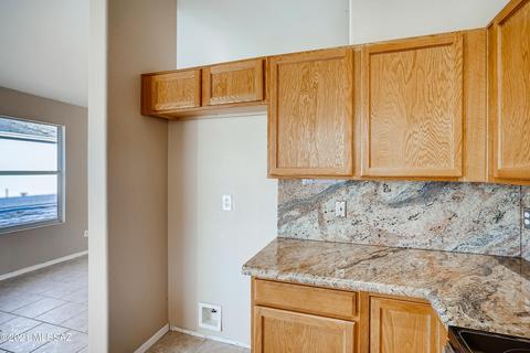 6404 E David Dr, Tucson, AZ 85730 photo 12