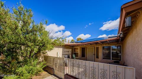 7961 S Depot Ct, Tucson, AZ 85747 photo 2