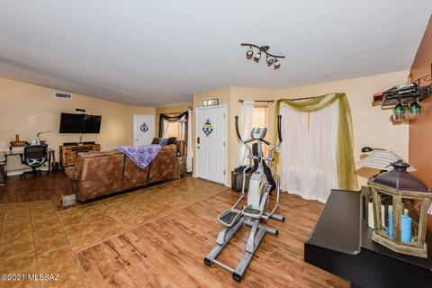 7961 S Depot Ct, Tucson, AZ 85747 photo 5