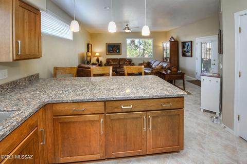 10691 E Timeless Dr, Tucson, AZ 85748 photo 8