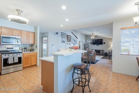 10558 E Heartleaf Willow Dr, Tucson, AZ 85747 photo 12