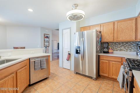 10558 E Heartleaf Willow Dr, Tucson, AZ 85747 photo 21