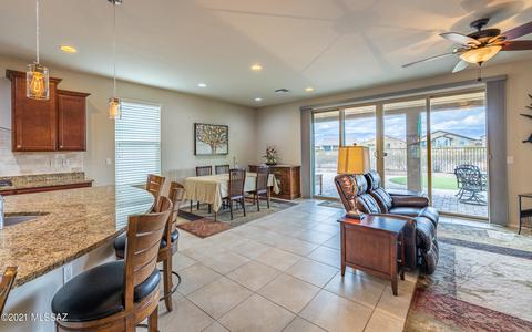14019 E Barouche Dr, Vail, AZ 85641 photo 9