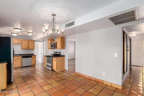 9003 E 7th St, Tucson, AZ 85710 photo 4