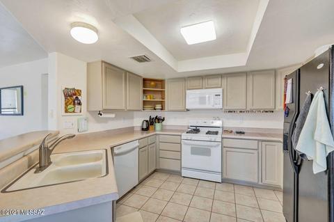 9203 Elderberry St, Tucson, AZ 85747 photo 4