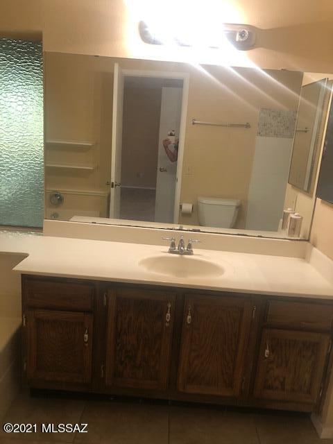 3191 W Circulo Bello, Tucson, AZ 85746 photo 15