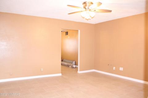 939 E Pomerene Rd, Benson, AZ 85602 photo 5