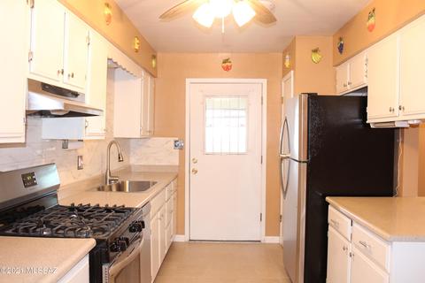 939 E Pomerene Rd, Benson, AZ 85602 photo 10