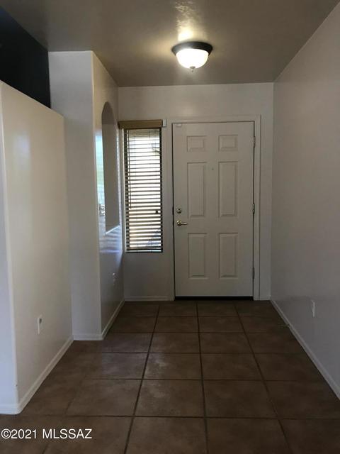 4104 E Cameo Point Dr, Tucson, AZ 85756 photo 4