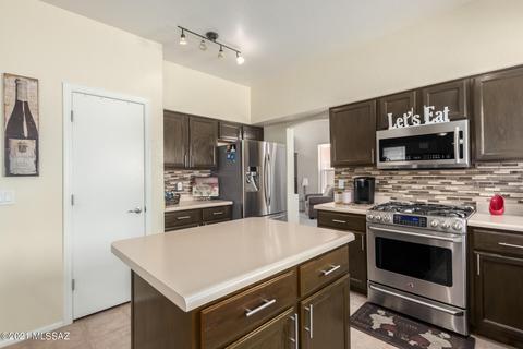 8985 E Rainsage St, Tucson, AZ 85747 photo 13