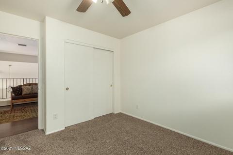8985 E Rainsage St, Tucson, AZ 85747 photo 23