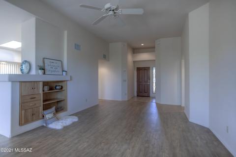 301 E Shadow Bluff Pl, Tucson, AZ 85704 photo 11