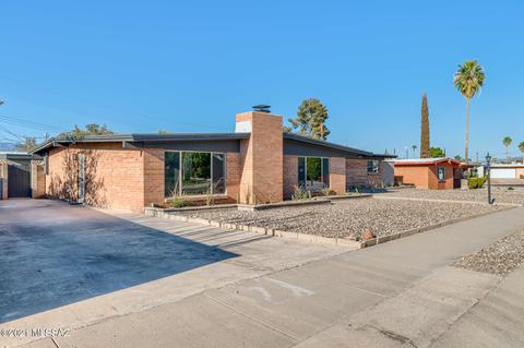 8901 E Mcclellan St, Tucson, AZ 85710 photo 2