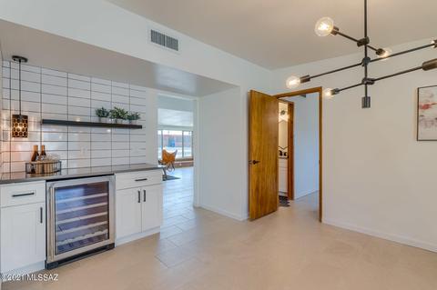 8901 E Mcclellan St, Tucson, AZ 85710 photo 16