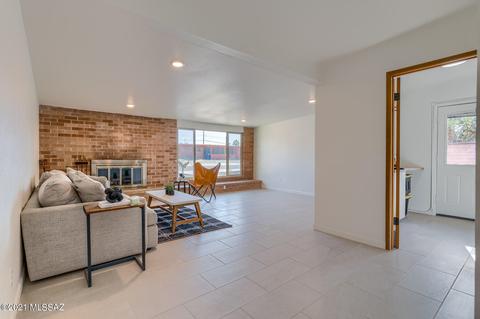 8901 E Mcclellan St, Tucson, AZ 85710 photo 19