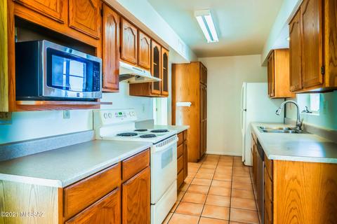 6441 Eli Dr, Tucson, AZ 85710 photo 15