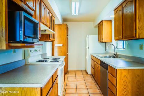 6441 Eli Dr, Tucson, AZ 85710 photo 14