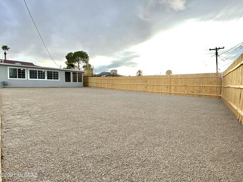 2717 E Rickey Vis, Tucson, AZ 85713 photo 27