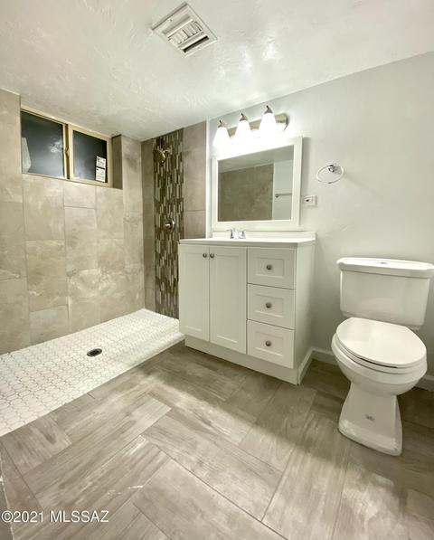 2717 E Rickey Vis, Tucson, AZ 85713 photo 16