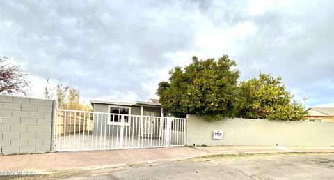 2717 E Rickey Vis, Tucson, AZ 85713 photo 1