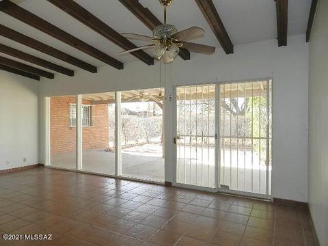 5744 E 3rd St, Tucson, AZ 85711 photo 8