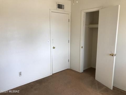 5530 S Irving Dr, Tucson, AZ 85706 photo 15