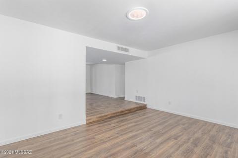 9617 E 3rd St, Tucson, AZ 85748 photo 8