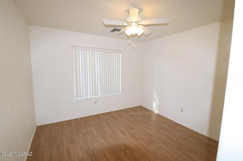 7795 S Sentinal Stone Dr, Tucson, AZ 85756 photo 16