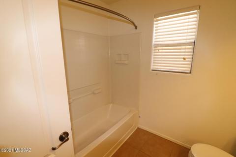 7795 S Sentinal Stone Dr, Tucson, AZ 85756 photo 13