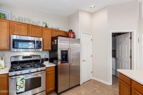 8909 E Martha Root Ct, Tucson, AZ 85747 photo 10