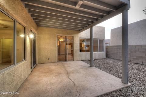1526 E Painted Colt Loop, Tucson, AZ 85719 photo 26