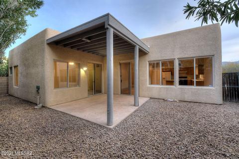 1526 E Painted Colt Loop, Tucson, AZ 85719 photo 27