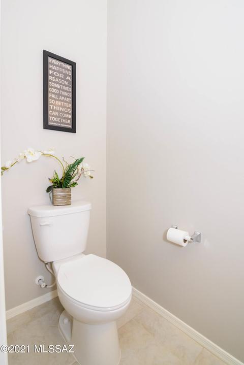 8858 E Abrams Loop, Tucson, AZ 85710 photo 9